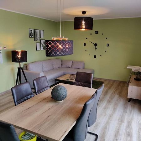 Ferienwohnung Sonnenstrahl Am Harkebruegger See Mit Sauna Barssel  Bagian luar foto
